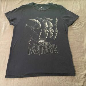 💖4 for $24💖 Marvel Black Panther t-shirt sz medium